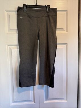 Lauren Ralph Lauren Gray and Black Cropped Leggings, Size Medium